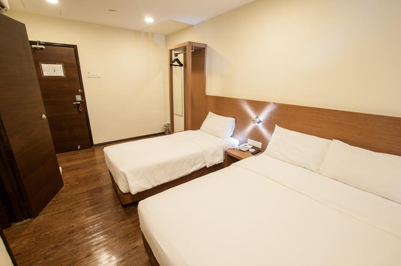 Nagoya Inn Hotel Kuah Exterior foto