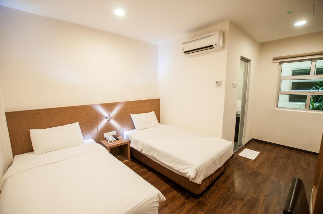 Nagoya Inn Hotel Kuah Exterior foto