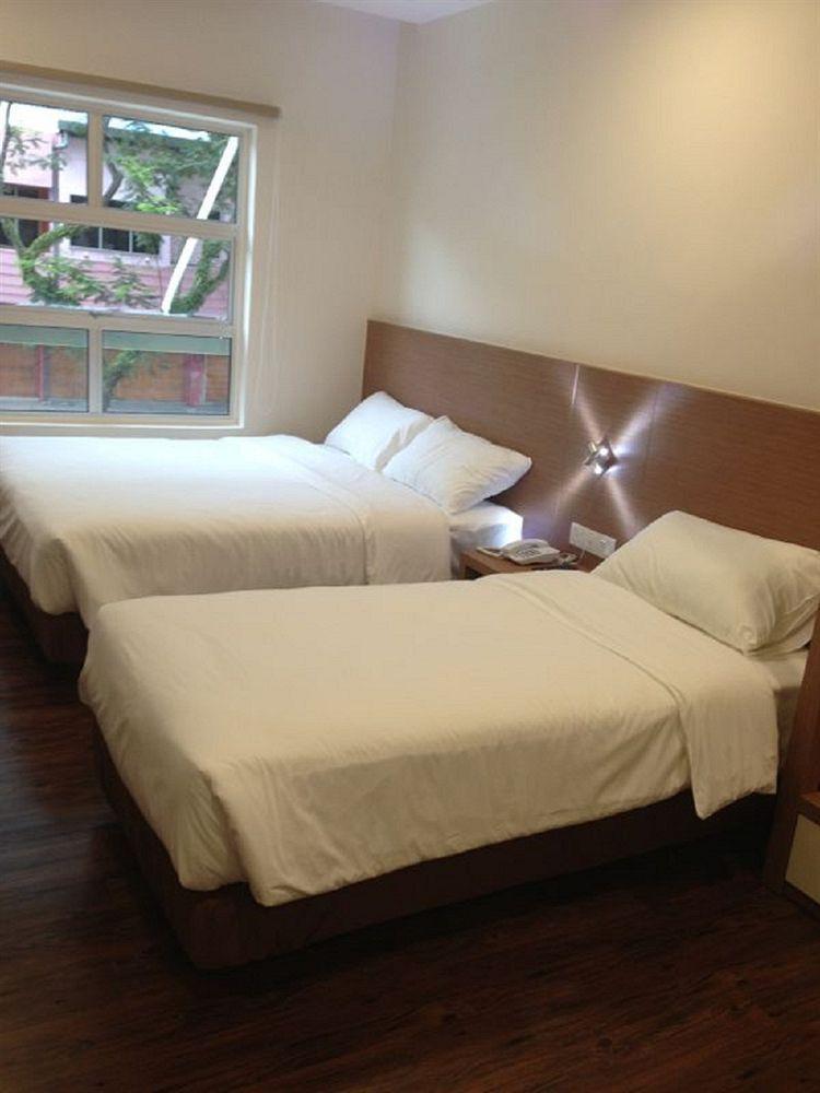 Nagoya Inn Hotel Kuah Exterior foto